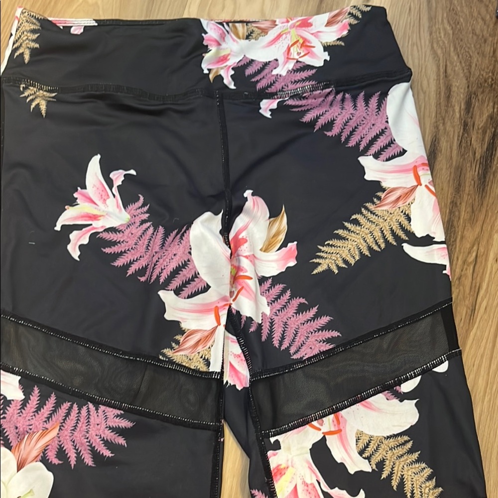 Floral Leggings - Picture 4 of 6